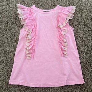 ⭐️⭐️NWT Shack of Love Top